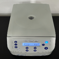 Eppendorf Centrifuge 5425 image 2